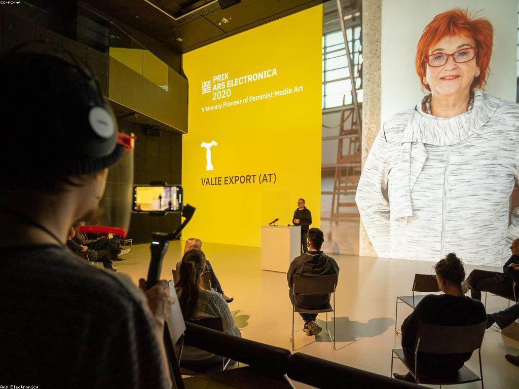 យុទ្ធសាស្ត្រ​ថ្មីៗសំរាប់ការឈ្នះក្នុងការប្រកួត