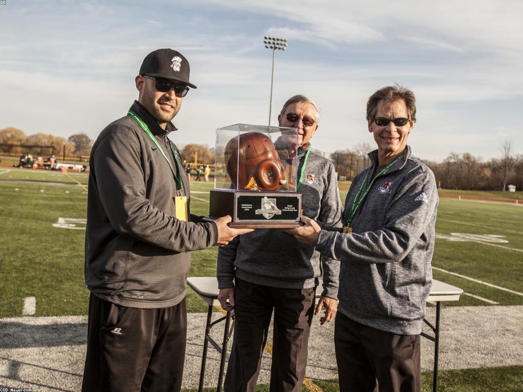 ការប្រកួតឈ្នះ: ចំណេះដឹង និងយុទ្ធសាស្ត្រដើម្បីជោគជ័យ